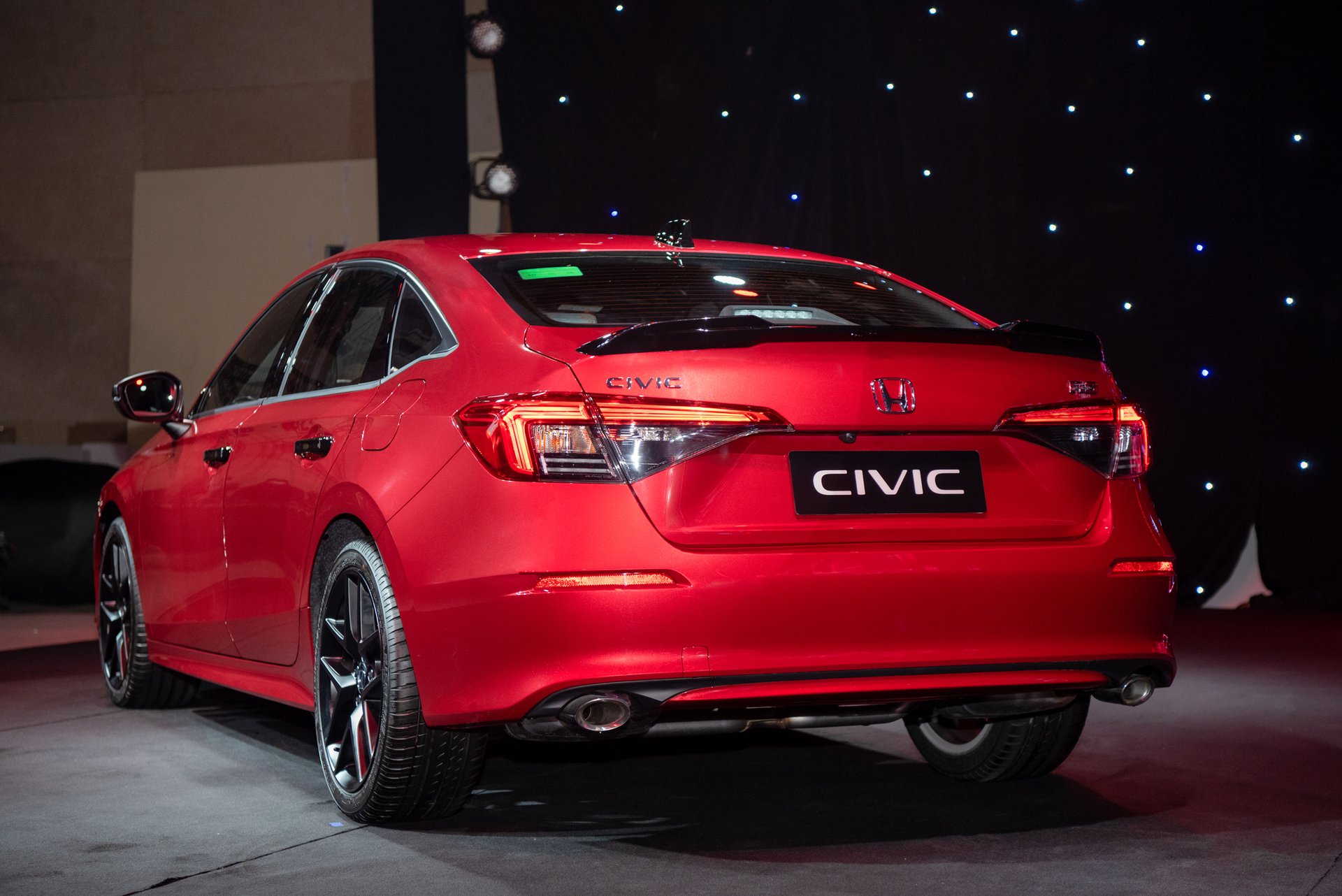 Honda Civic 2022: giá bán, thông số, đánh giá, hình ảnh thực tế